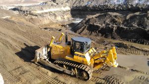 Бульдозер B320